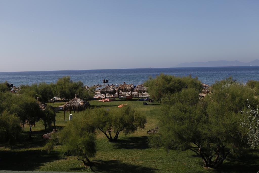 Aytas Hotel Ayvalı エクステリア 写真